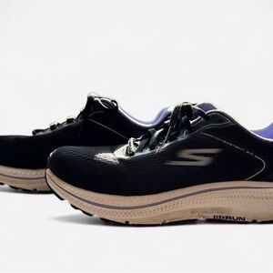 Skechers GO RUN Consistent 2.0 Running athletic Sneakers black size 9 Women